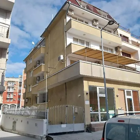 Habitación en casa particular Стаи За Гости Ники Nesebar